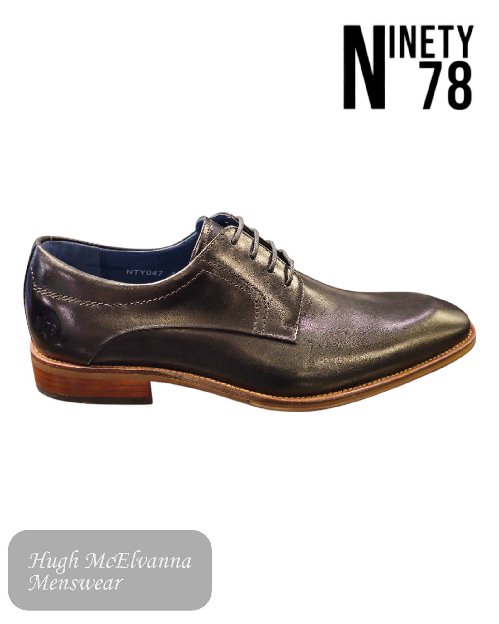 The man-made sole provides excellent grip and support, making these formal lace-up shoes ideal for long wear at weddings, business meetings, and other special occasions.