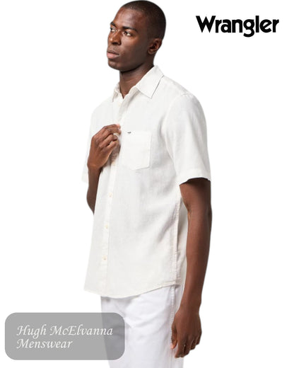 Soft & Breathable Fabric – Made from 54% linen and 46% cotton, this lightweight short sleeve shirt offers natural airflow and moisture-wicking properties.